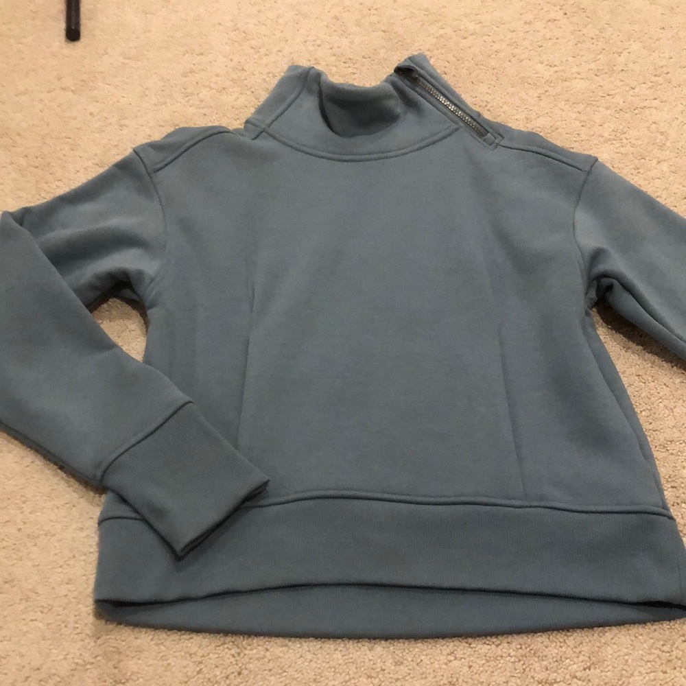 Women’s blue/grey athletic sweatshirt NWOT